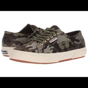 SUPERGA camo sneakers.